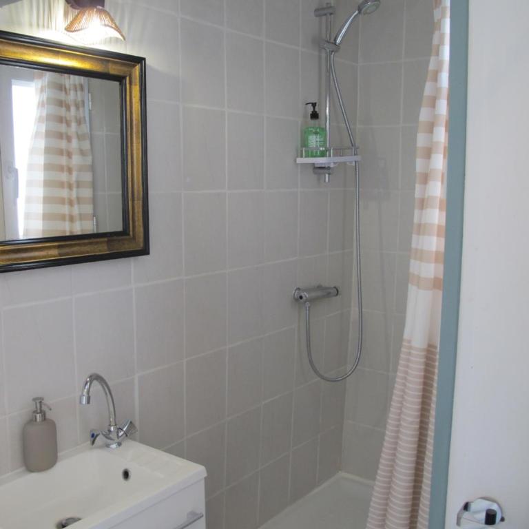 Charmant studio au coeur d'Orléans - Appartement 1 Chambre - 12