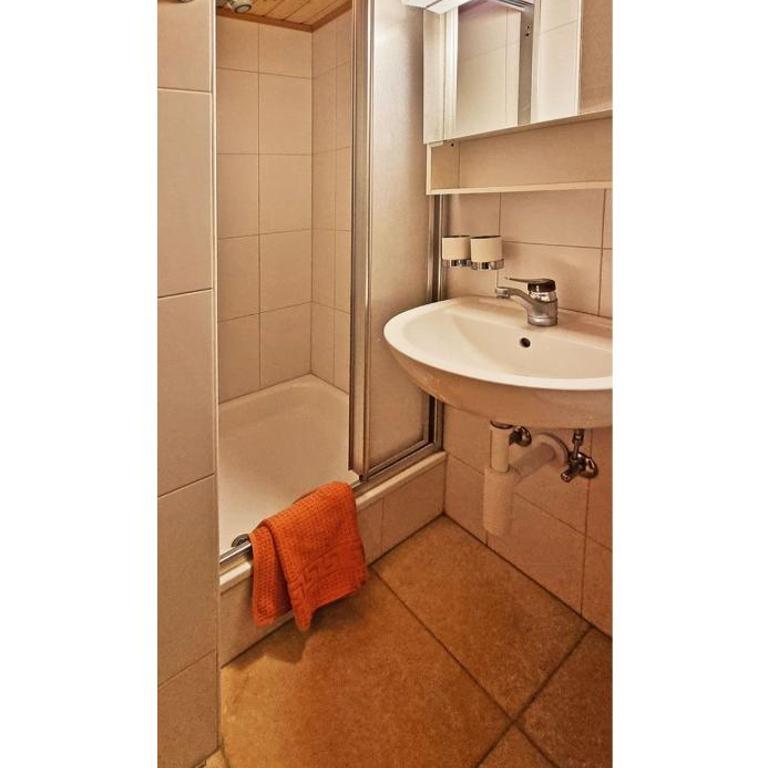 Wonderful apartment-2 rooms-living room- garden terrace-parking - Familien-Apartment mit 2 Schlafzimmern - 10