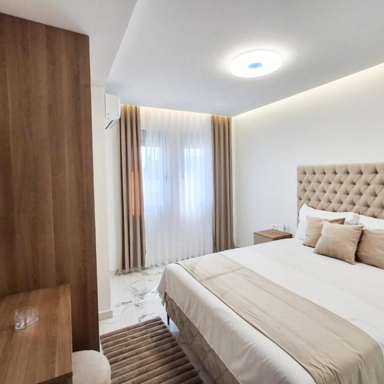 Stars Five Apartments - Apartment mit Balkon - 8
