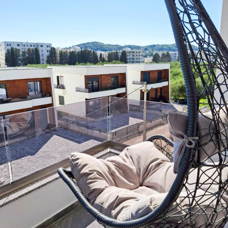 Stars Five Apartments - Apartment mit Balkon - 9