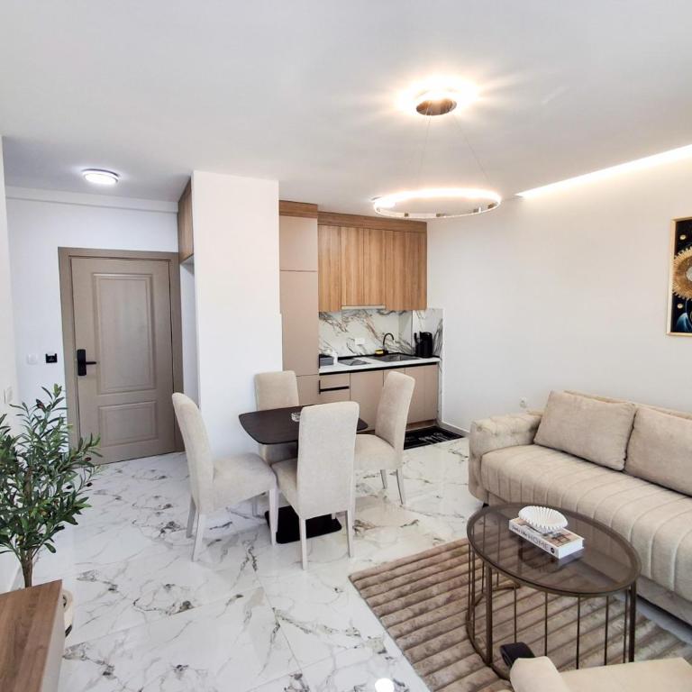 Stars Five Apartments - Apartment mit Balkon - 11