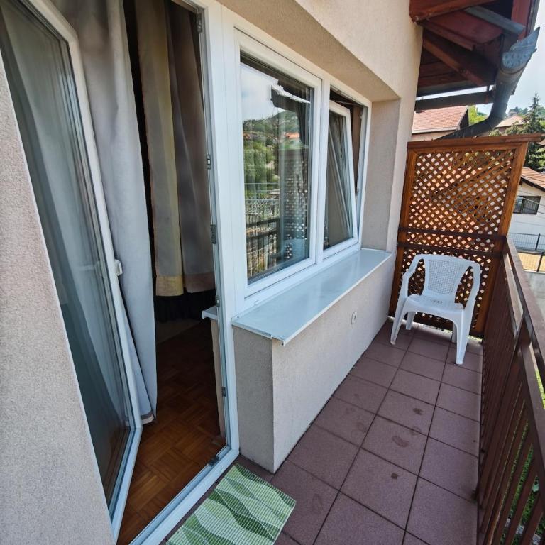 Large apartment in Velešići private house - Apartman sa 3 Spavaće Sobe i Balkonom - 3