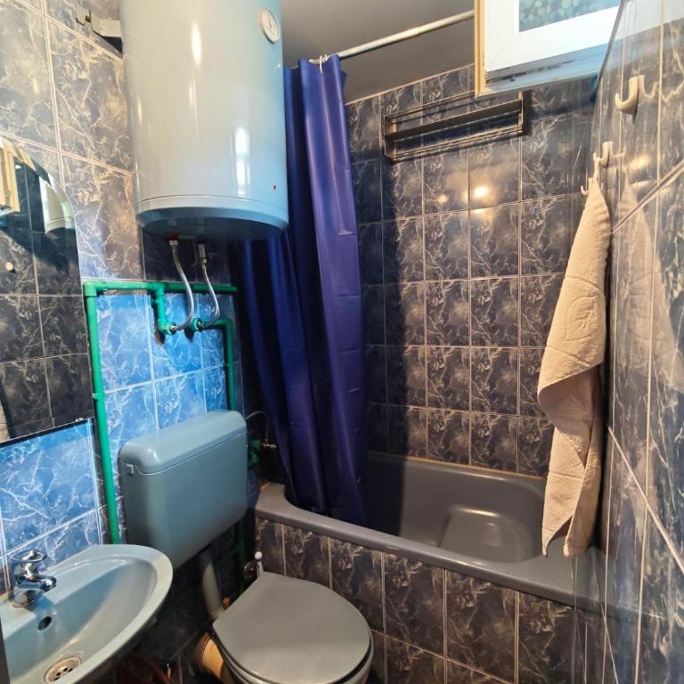 Large apartment in Velešići private house - Apartman sa 3 Spavaće Sobe i Balkonom - 5