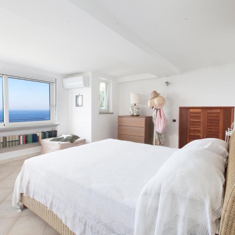 AMORE RENTALS - Villa Domus Franca - Villa con Vista Mare - 39