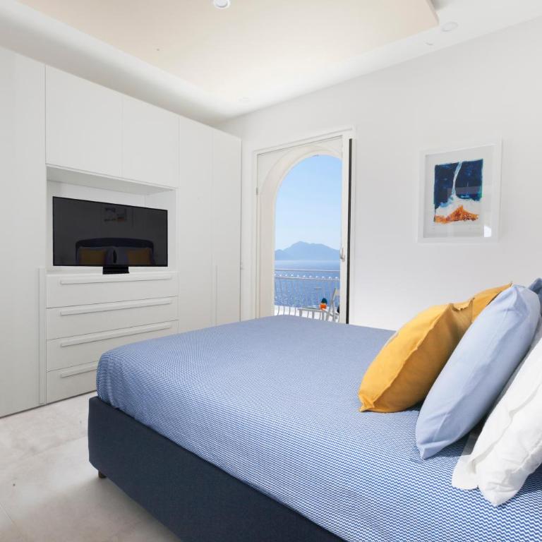 AMORE RENTALS - Villa Domus Franca - Villa con Vista Mare - 59