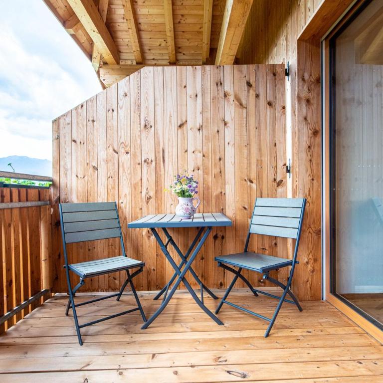 Kreuzplonhof Apt Karspitz - Superior One-Bedroom Apartment with Balcony - 7