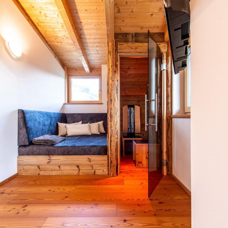 Kreuzplonhof Apt Karspitz - Superior One-Bedroom Apartment with Balcony - 2