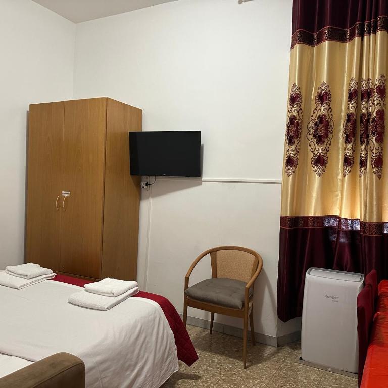 COLOSSEUM LUXURY ROOM - Four-Bedroom House - 40
