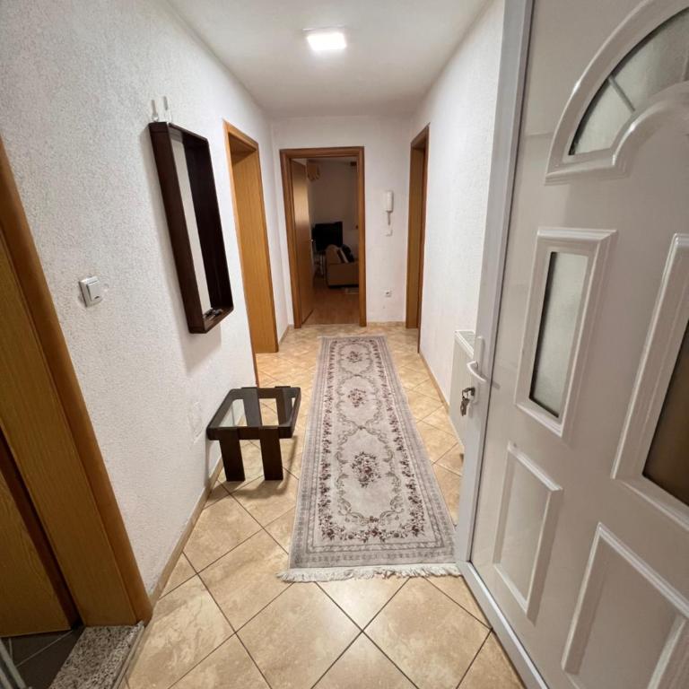 Airport Comfort Stay - Apartman sa 3 Spavaće Sobe - 1