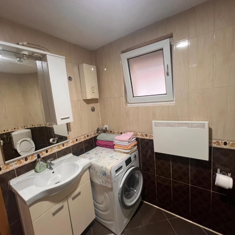 Airport Comfort Stay - Apartman sa 3 Spavaće Sobe - 2