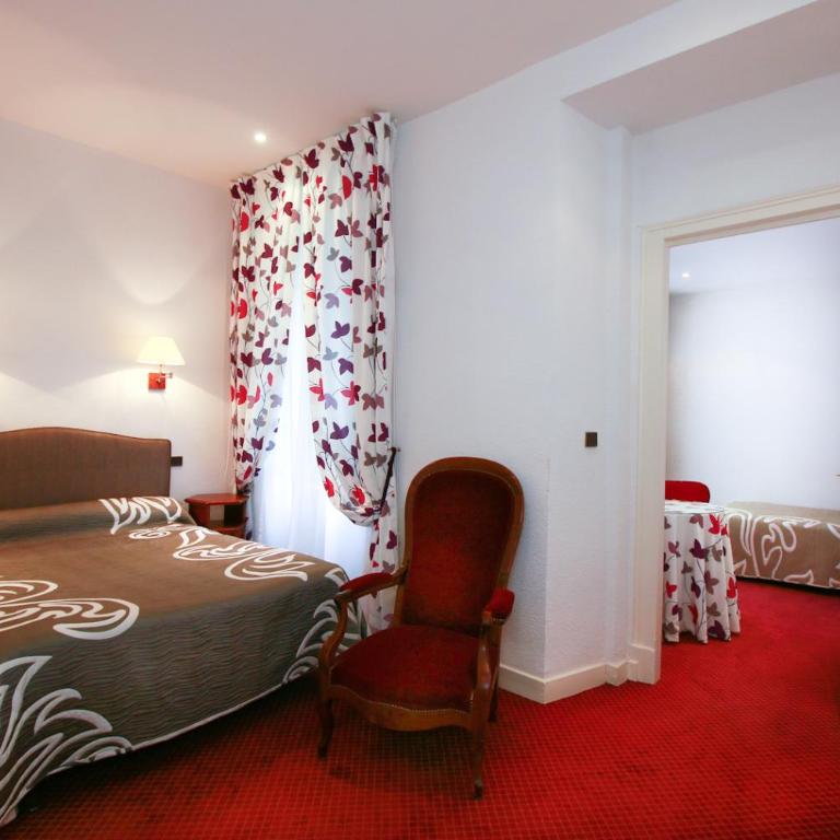Hôtel d'Etigny - Chambre Familiale - 2