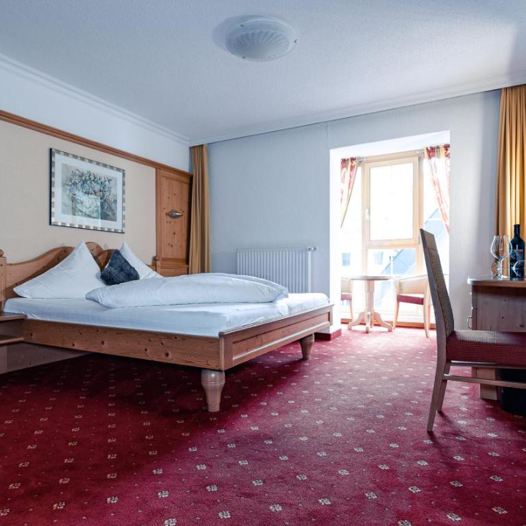 Hotel Alpina - Doppelzimmer - 5