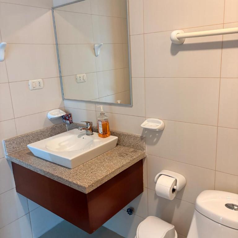Suite in Puerto Santa Ana with views of the river and Las Peñas - Apartamento de 2 dormitorios - 6