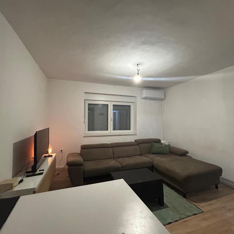 Aida - Two-Bedroom Apartment - 4