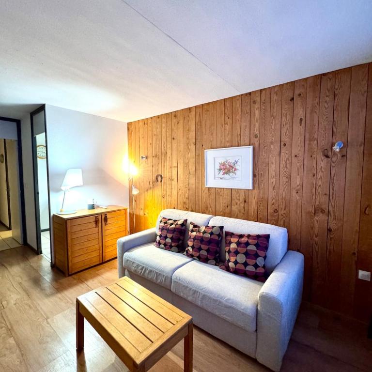 Apartment 8 people with mountain view - Appartement 1 Chambre avec Balcon et Vue sur les Montagnes - 2
