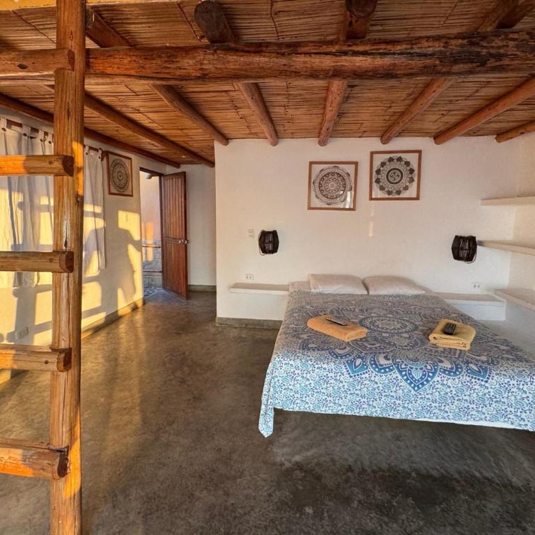 Hotel Peña Linda Bungalows - Family Room with Sea View - 11