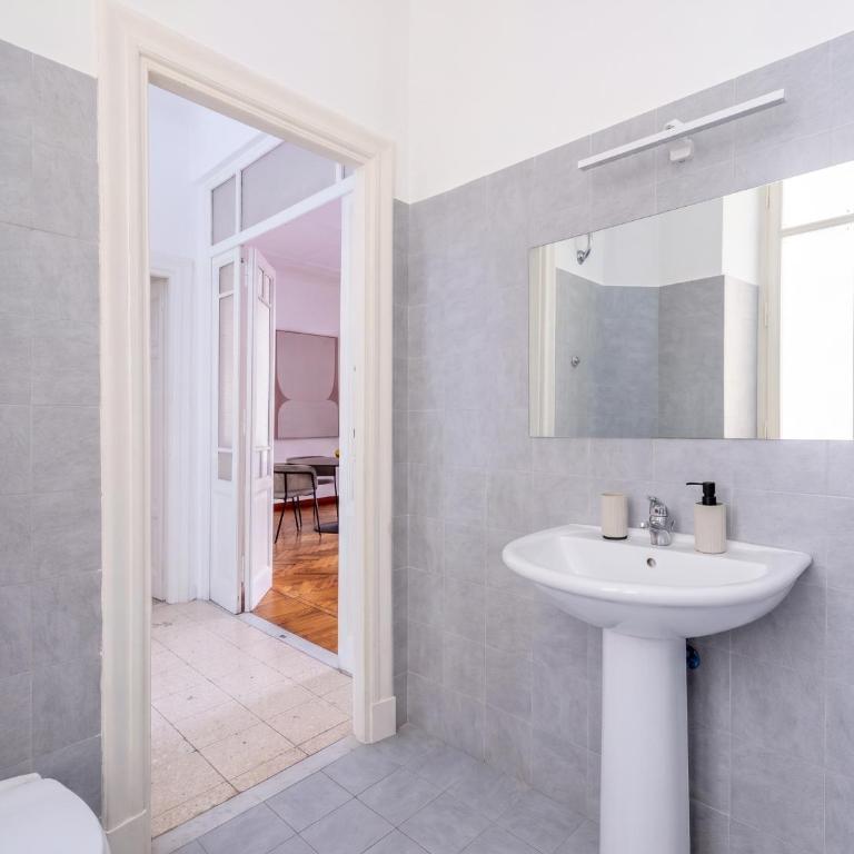 Incanto al Colosseo - Garden & Terrace - Appartamento con 2 Camere da Letto e Terrazza - 27