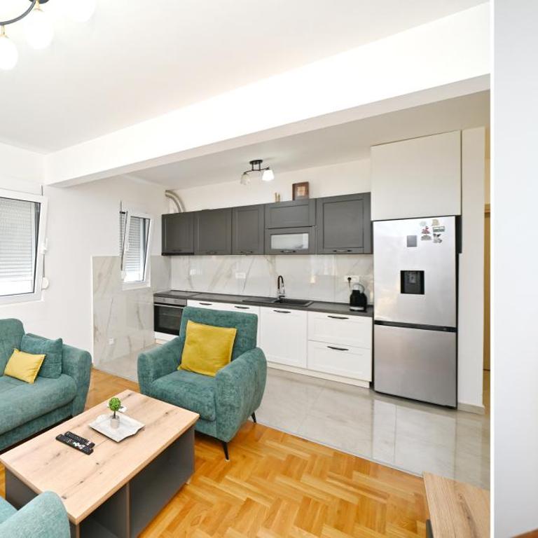 VAB Apartment - Two-Bedroom Apartment with Terrace - 5