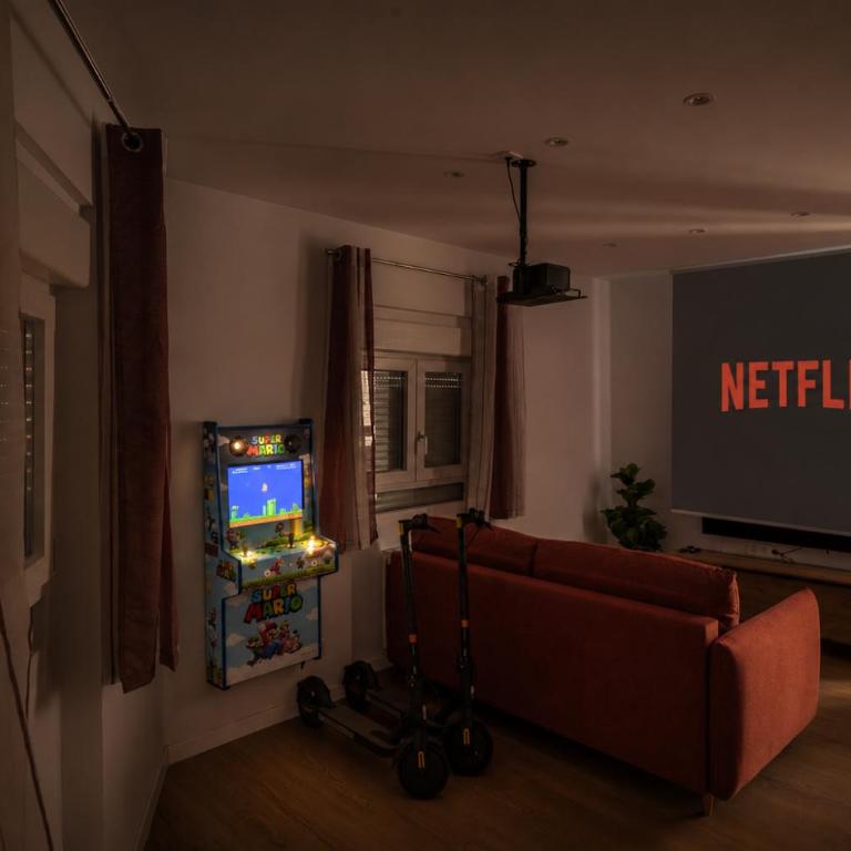 Lujo, Parking, Maquina Arcade, 3 habs 150 - Apartamento - 5