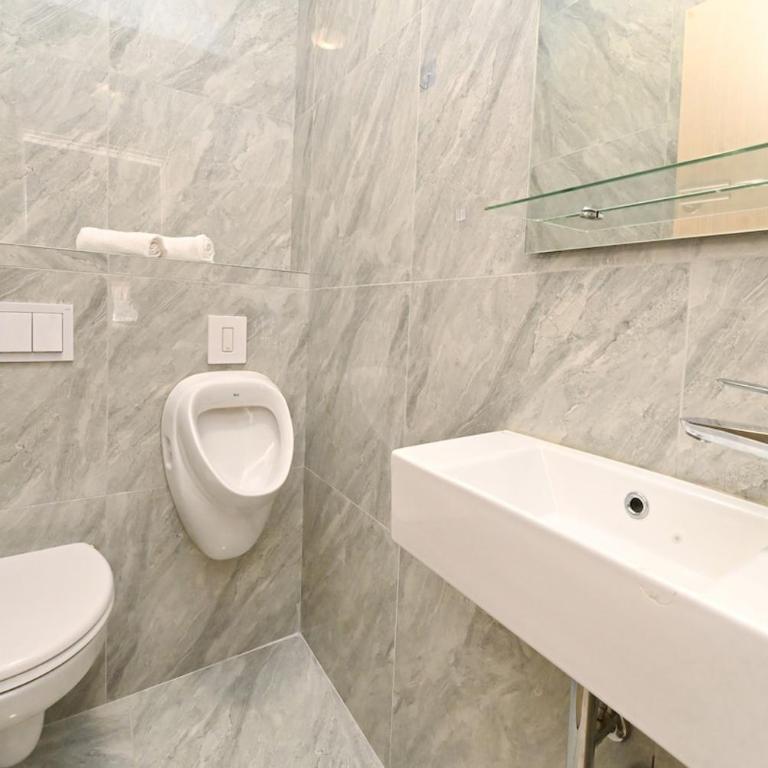 VAB Apartment - Two-Bedroom Apartment with Terrace - 48