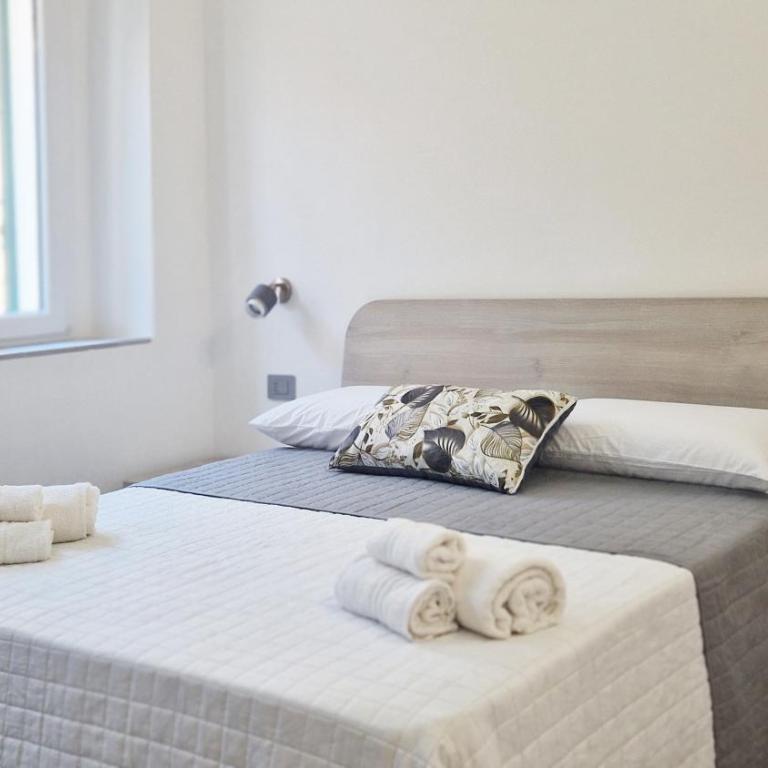 Dimora Italo - Camera Matrimoniale con Bagno Privato - 1