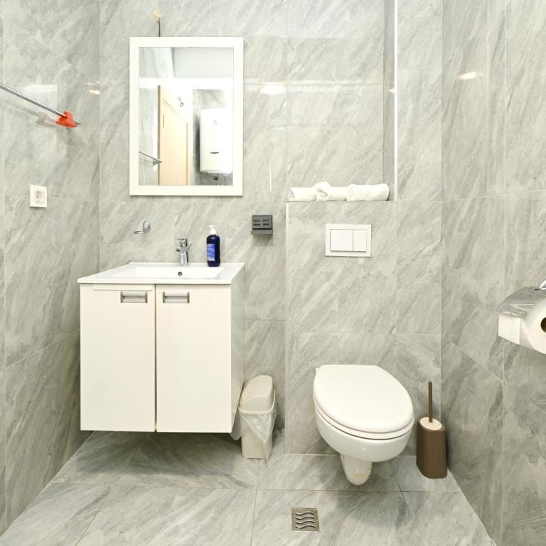 VAB Apartment - Two-Bedroom Apartment with Terrace - 77