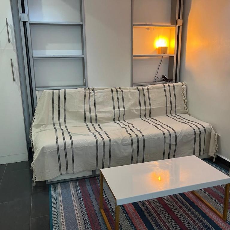 Studio pres du canal l'ourcq - secretan - Appartement 1 Chambre - 11