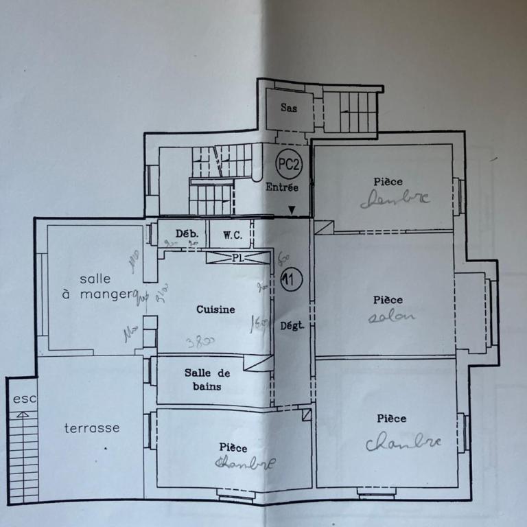 La maison bleue - Three-Bedroom Apartment - 4