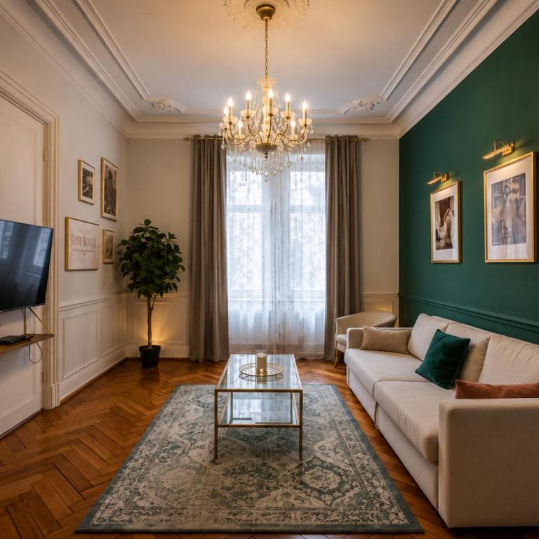 Royale Suite, Jacuzzi Privé, Appartement de Luxe à MULHOUSE - One-Bedroom Apartment - 2