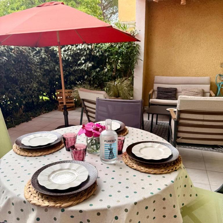 appartement T2 Aix en Provence parking gratuit terrasse calme commerces - Apartamento de 1 dormitorio con terraza - 9