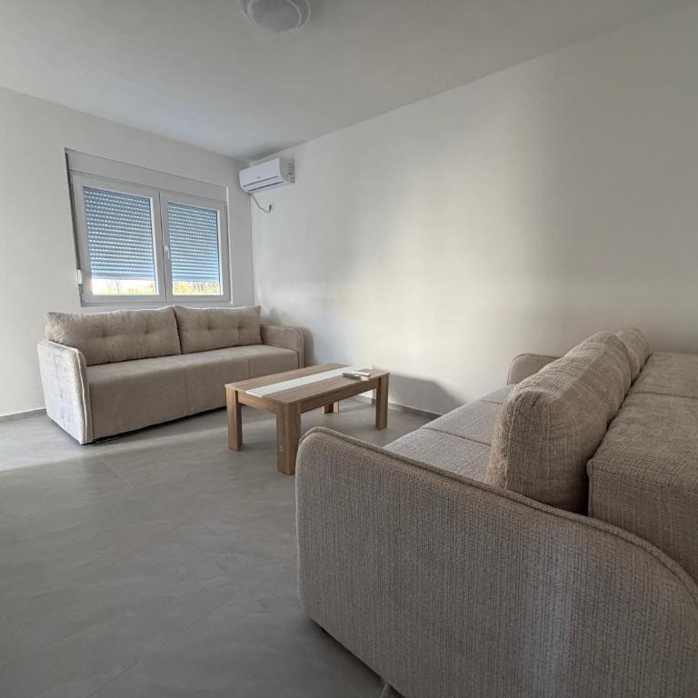 Apartmani DEMIR - Deluxe Familienzimmer - 3