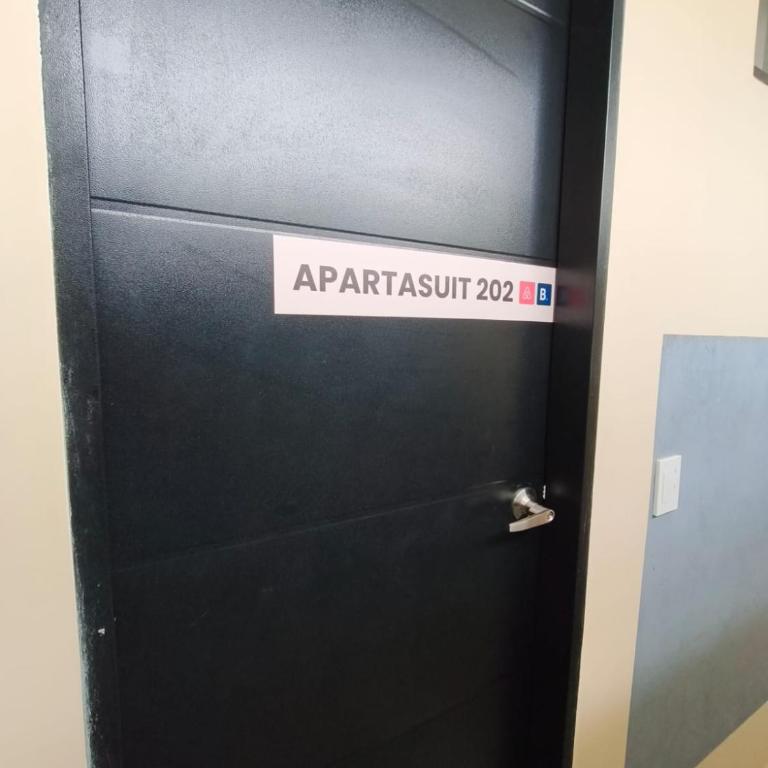 Elegante Apartasuit con Ubicacion Estrategica - Apartamento de 1 dormitorio - 24