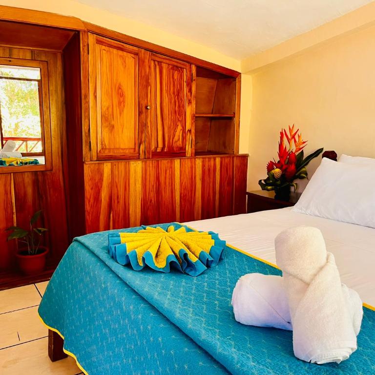 Hosteria Chuquitos - Chalupas - Habitación Doble con balcón - 3