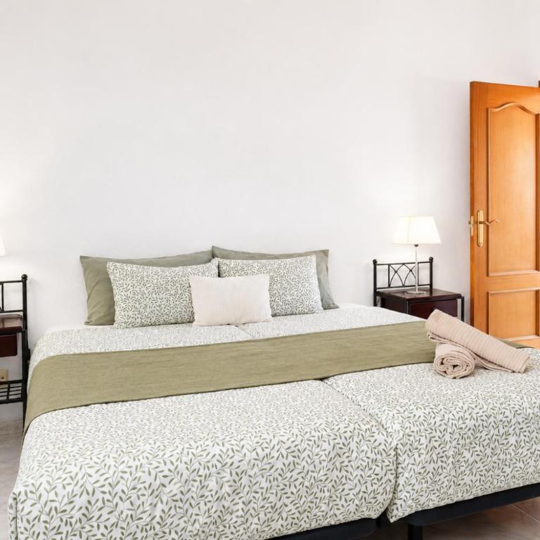 Bright House, Pool & Workspace near Medano Beach - Three-Bedroom Apartment - 40