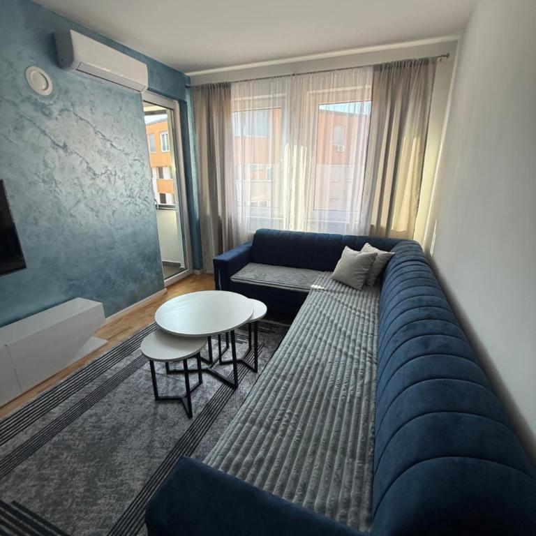 Daky Home 3 near Airport,tram and City Center - Apartman sa 1 Spavaćom Sobom - 4