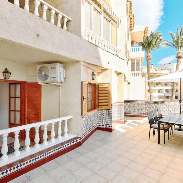 Modern Relax Oasis with Pool, 150m from the Sea - Apartamento de 2 dormitorios con vistas a la piscina - 37