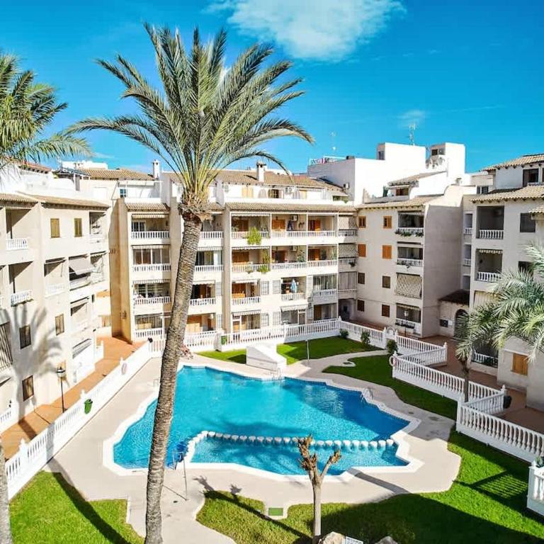Modern Relax Oasis with Pool, 150m from the Sea - Apartamento de 2 dormitorios con vistas a la piscina - 47