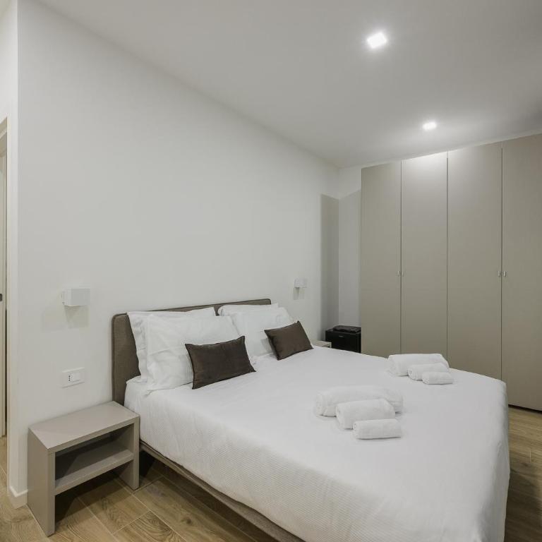 Guido Reni Suites - Royal Quadrivio - Camera Matrimoniale con Bagno Privato - 8
