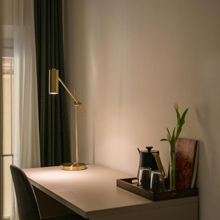 Guido Reni Suites - Royal Quadrivio - Camera Matrimoniale con Bagno Privato - 4