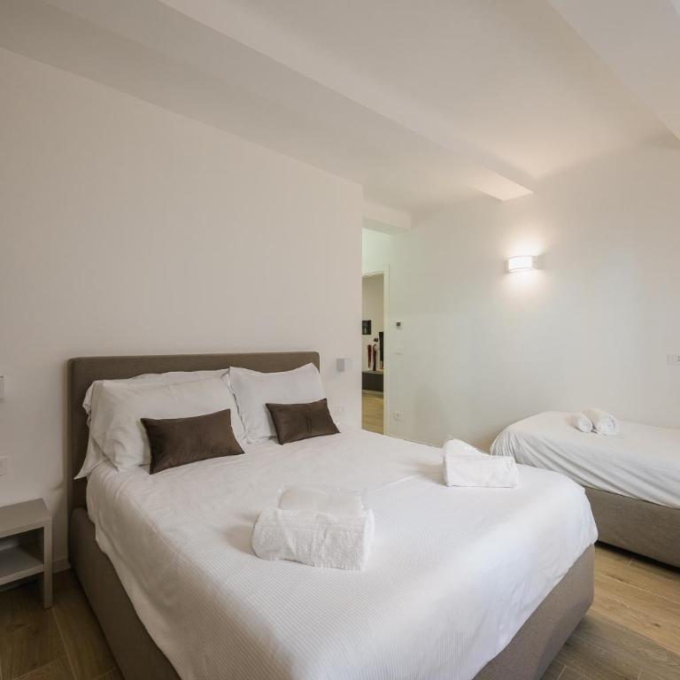Guido Reni Suites - Royal Quadrivio - Camera Tripla con Bagno Privato - 8