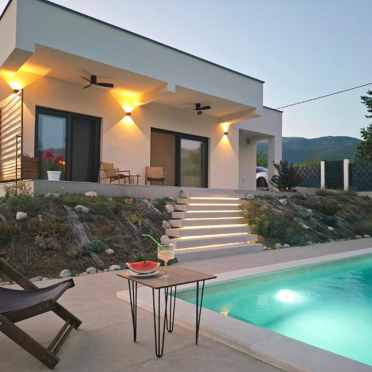Villa Velaris Mostar - Two-Bedroom Villa - 1