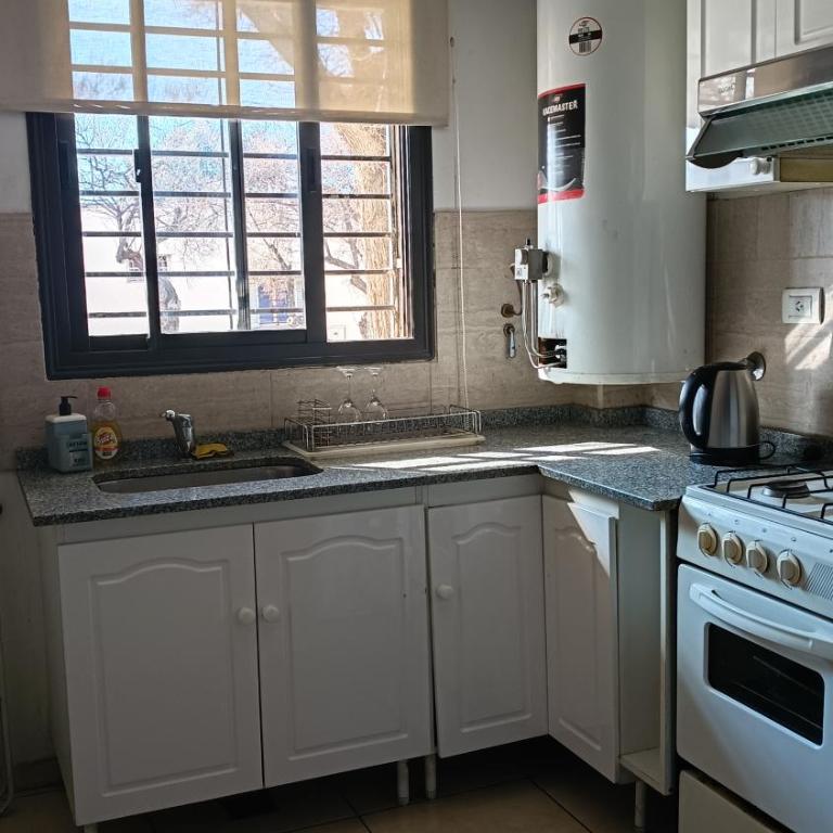 Excelente departamento en Mendoza - Apartamento de 2 dormitorios - 5