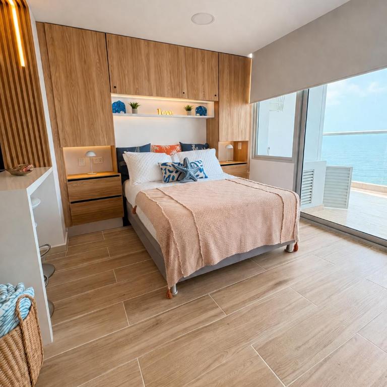 Sunset Frente al Mar -Piscina - Cerca Aeropuerto - One-Bedroom Apartment with Balcony and City View - 19