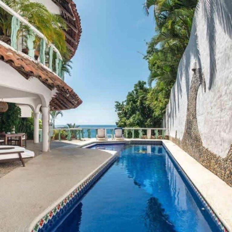 El Faro Apt Sweeping Views Pool & 3 Bedrooms - Appartement - 2