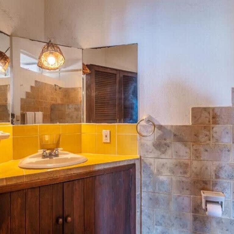 El Faro Apt Sweeping Views Pool & 3 Bedrooms - Appartement - 4