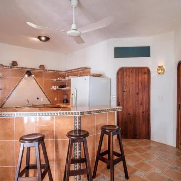 El Faro Apt Sweeping Views Pool & 3 Bedrooms - Appartement - 11