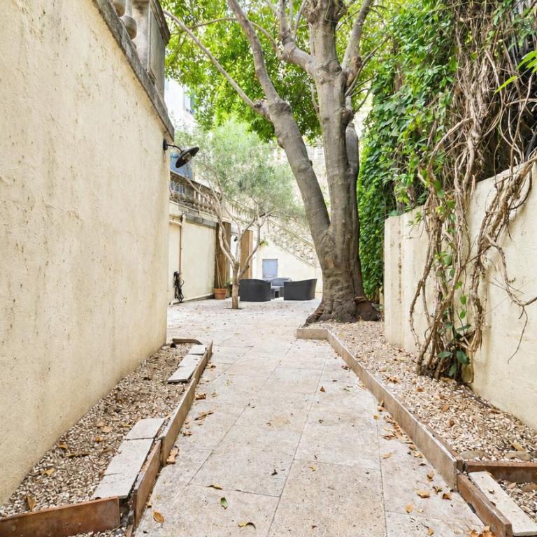 Appartement T4 Le Secret d'Écusson Centre Ville Montpellier - Apartment mit 3 Schlafzimmern - 24