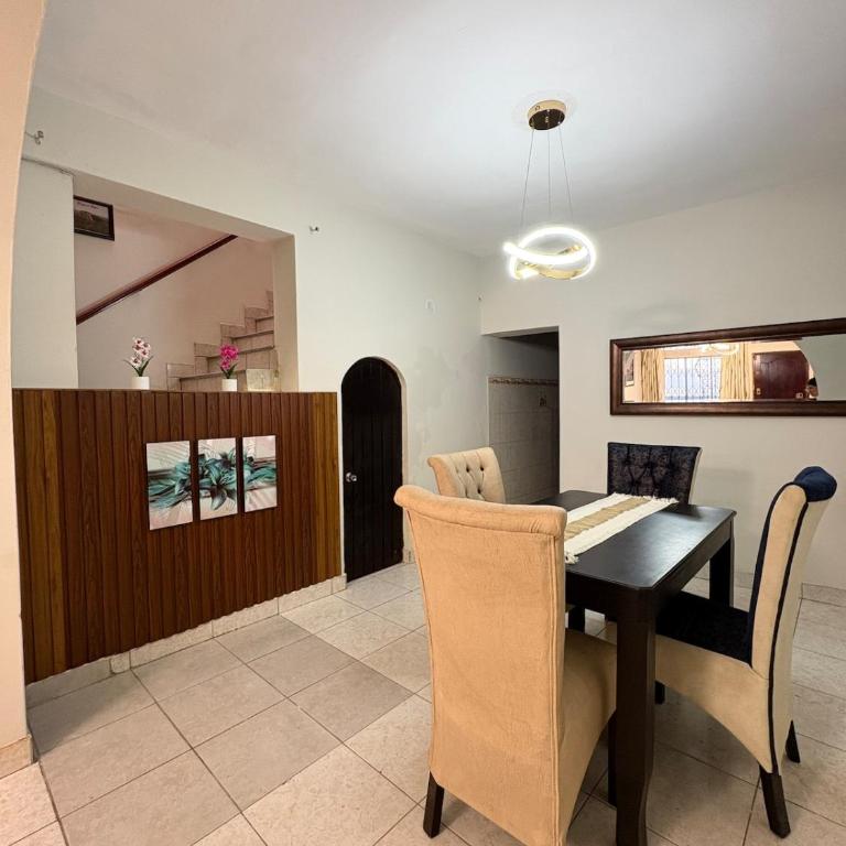 CIX HOUSE, Casa completa de 3 pisos - Three-Bedroom House - 11