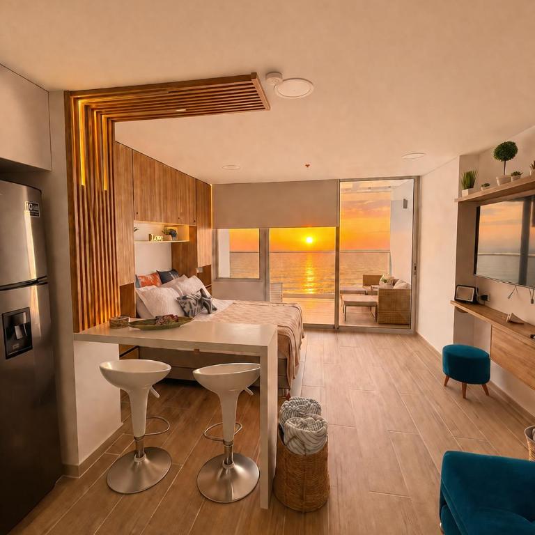 Sunset Frente al Mar -Piscina - Cerca Aeropuerto - One-Bedroom Apartment with Balcony and City View - 3