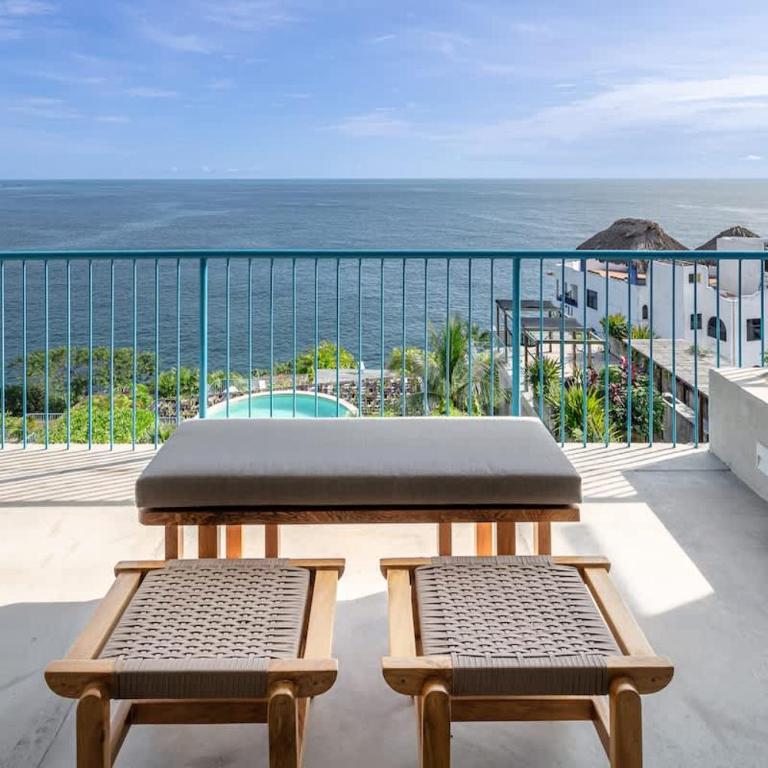 Oceanfront Luxury at The Tower at La Escondida - Apartment - 1